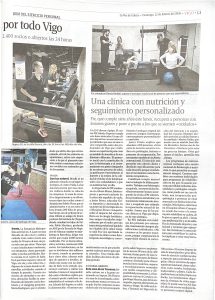 Reportaje en La Voz de Galicia sobre el séptimo aniversario de la clínica FIX Salud y Deporte con fisioterapia, nutrición y entrenamiento personalizado en García Barbón, Vigo.